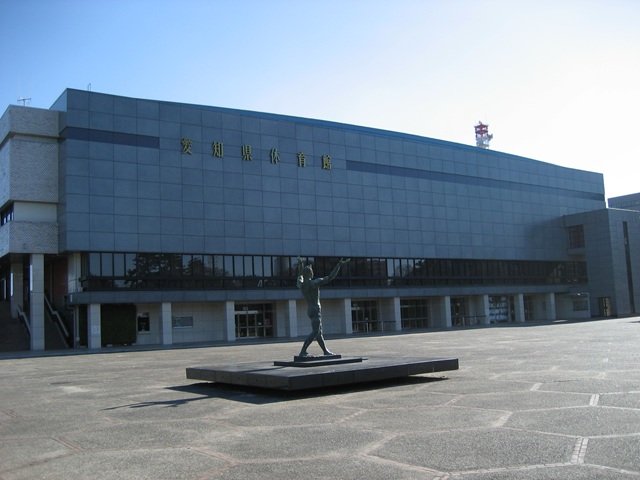 愛知県体育館外観写真