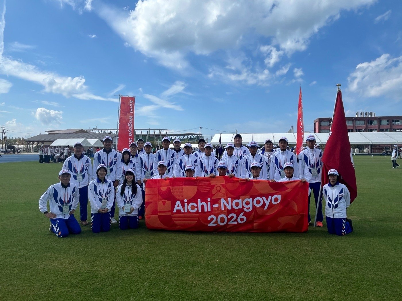 総合開会式に参加した愛知県選手団の様子