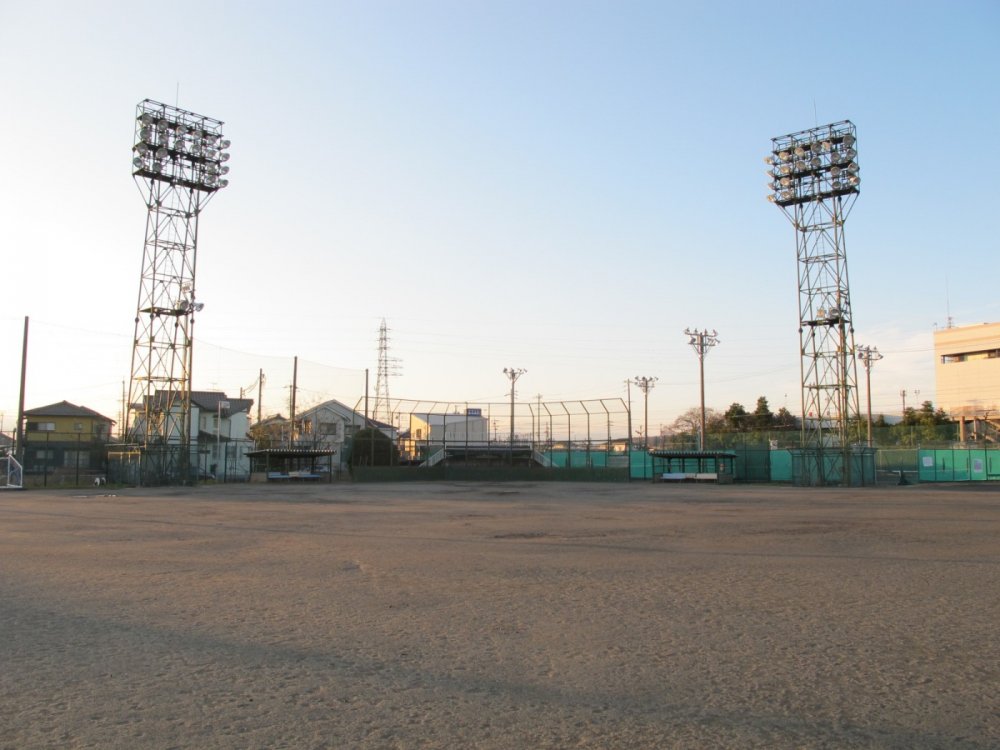 木曽川運動場グラウンド全景