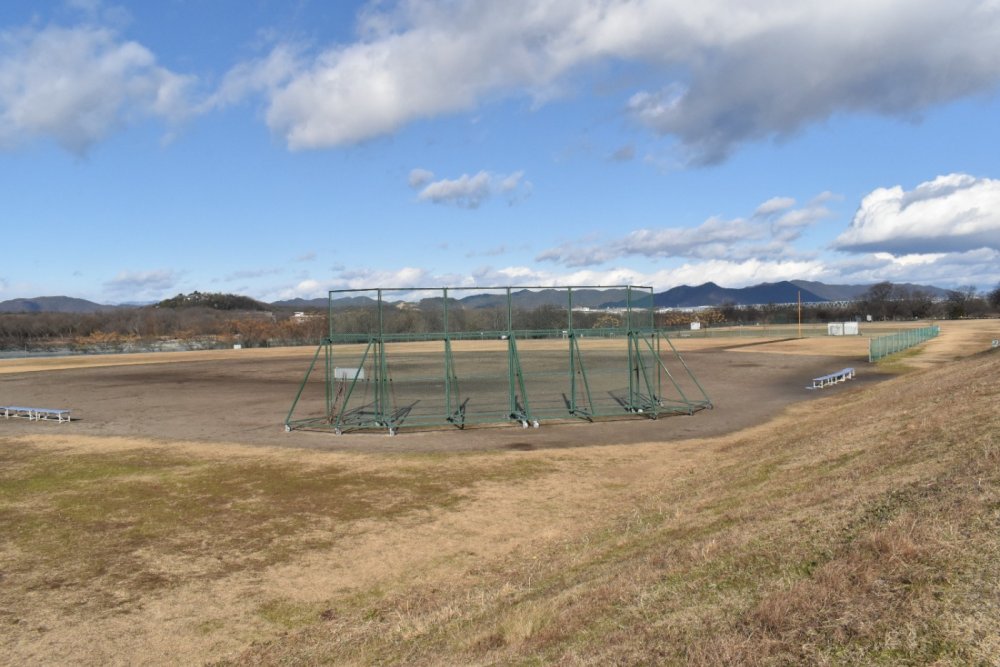 江南緑地公園（草井）野球場