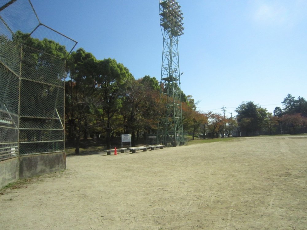 中央公園グラウンド