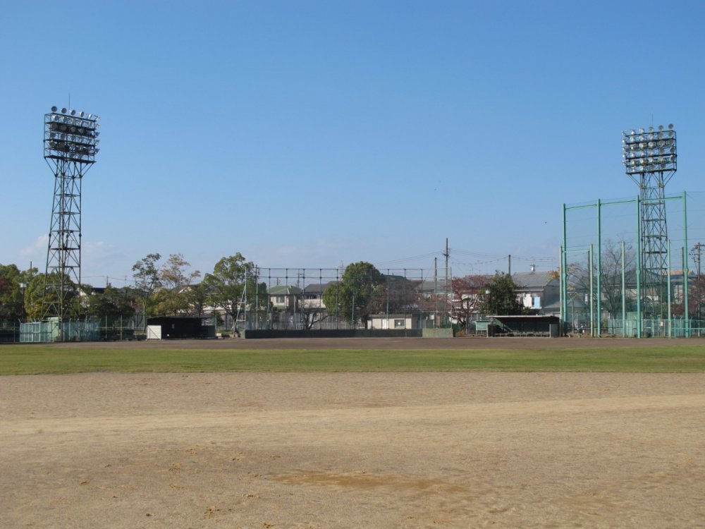 奥町公園野球場