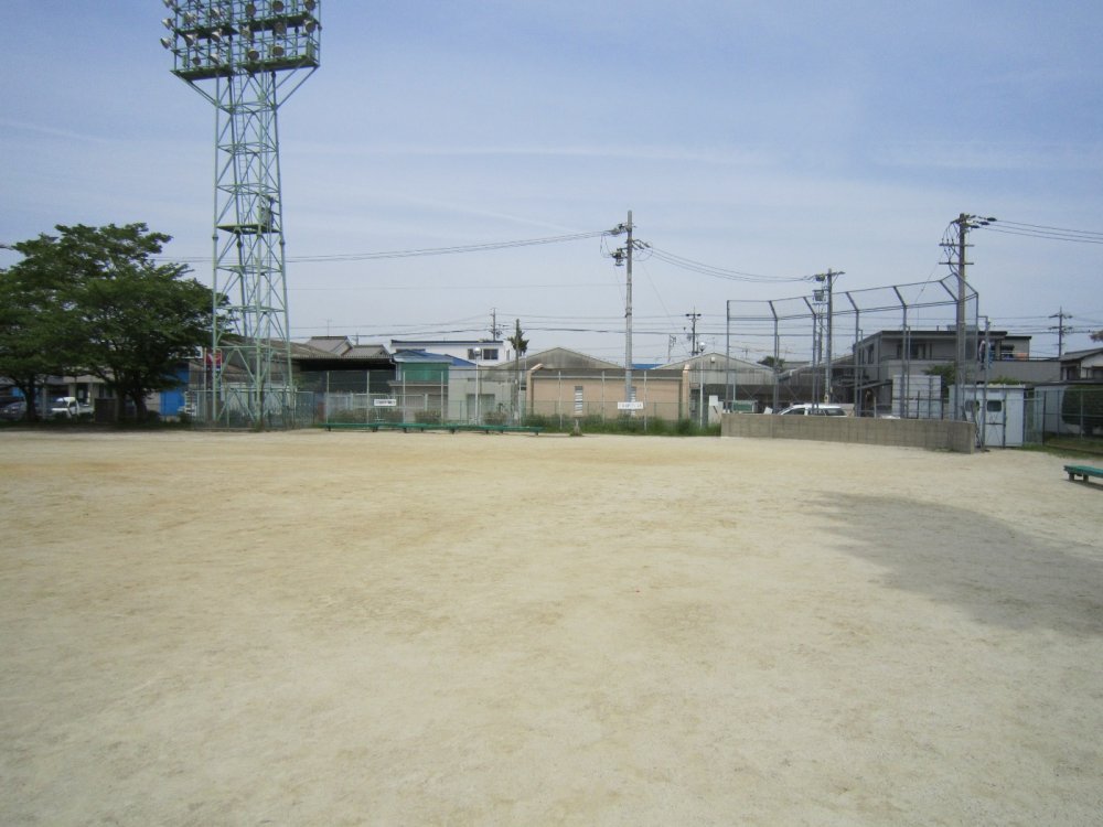 繁田公園グラウンド