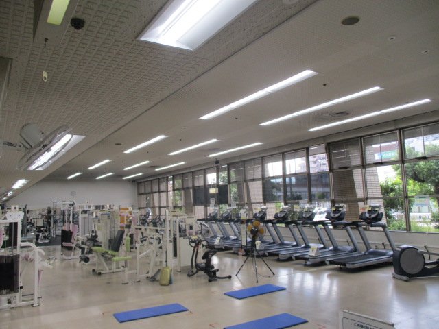 名古屋市枇杷島スポーツセンター　トレーニング室