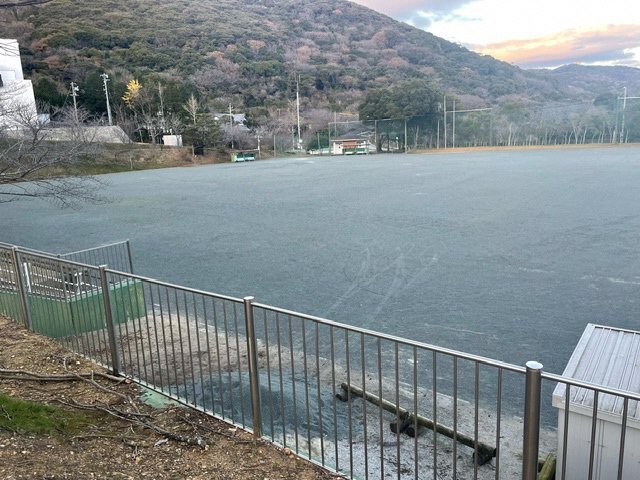 滝頭公園多目的広場