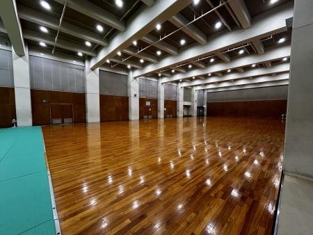碧南市臨海体育館第一体育室（床）
