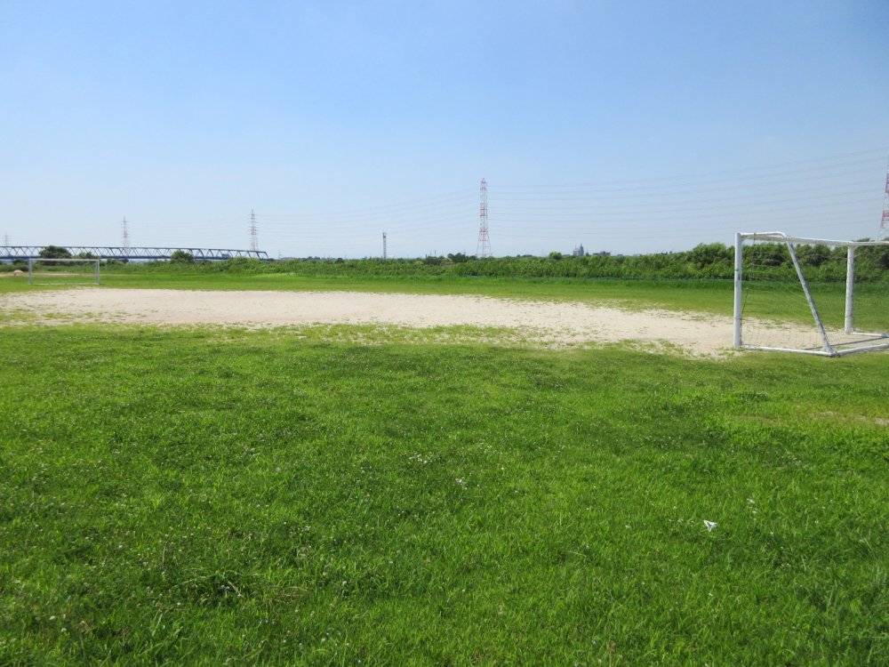 矢作川西尾緑地サッカー場