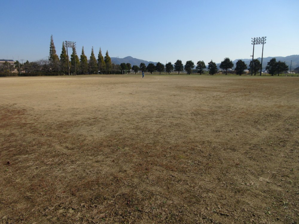 横須賀公園運動場