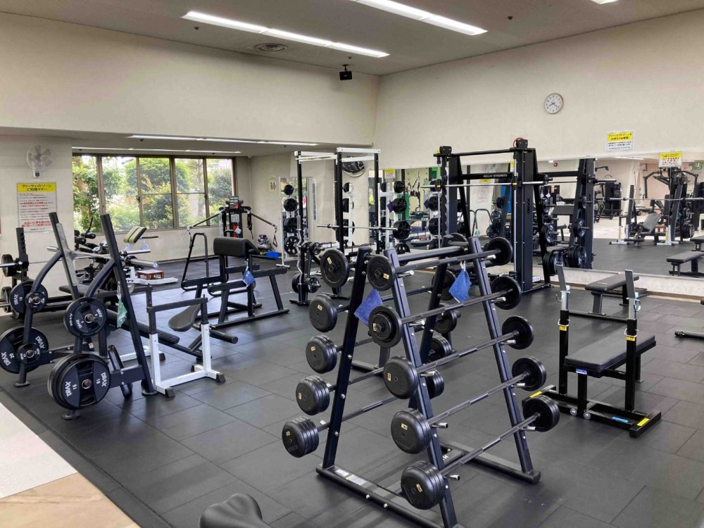名古屋市枇杷島スポーツセンター トレーニング室 フリーウエイトエリア